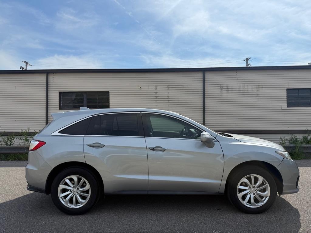 Acura RDX 6-Spd AT w/ Technology Package 2016