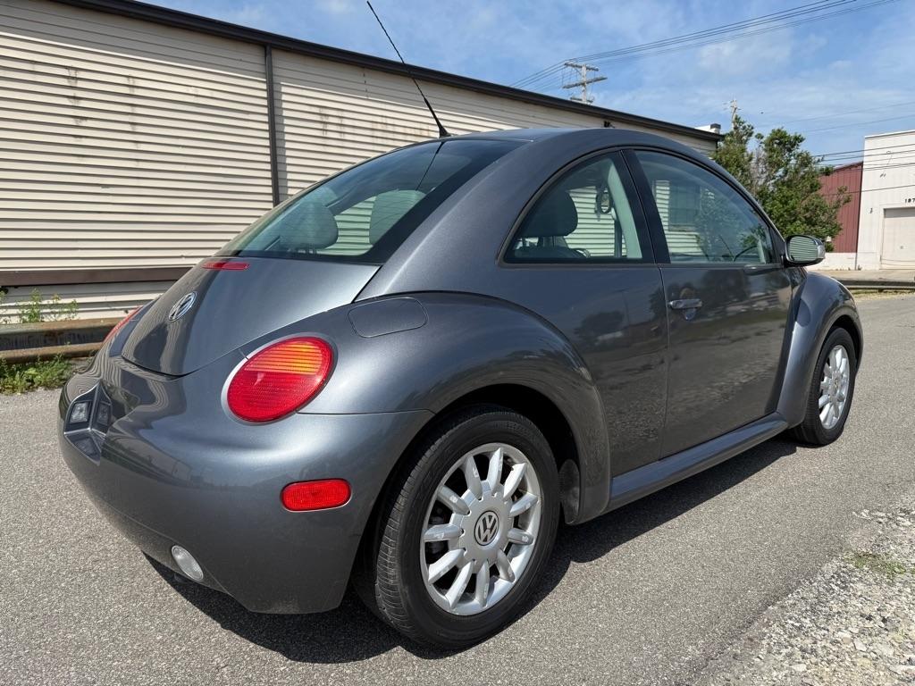 Volkswagen New Beetle GLS 2.0L 2005