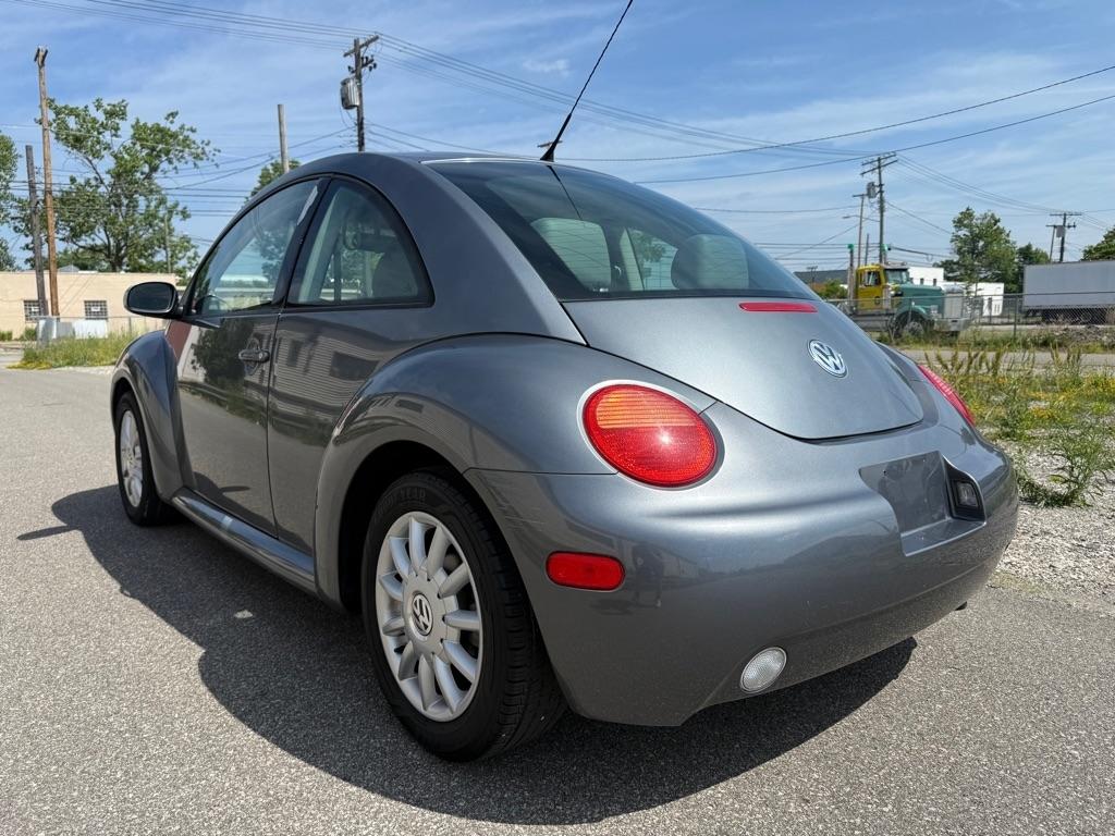Volkswagen New Beetle GLS 2.0L 2005