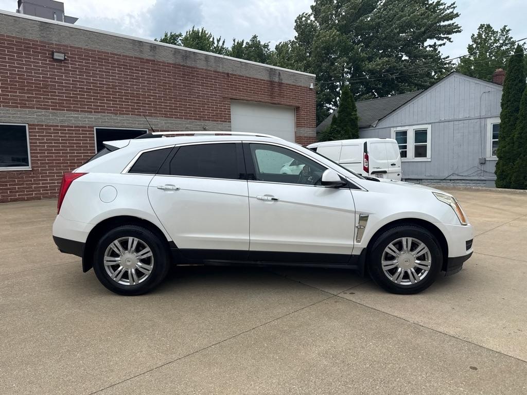 Cadillac SRX Luxury AWD 2012