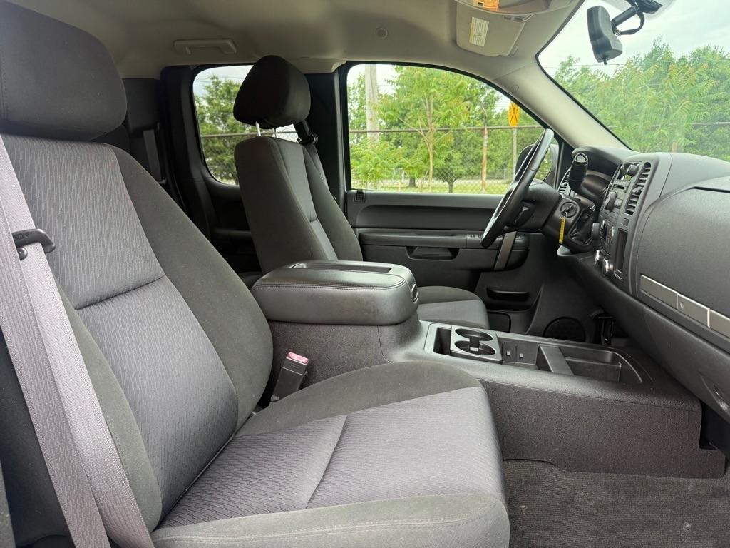 Chevrolet Silverado 1500 LT Ext. Cab 4WD 2011