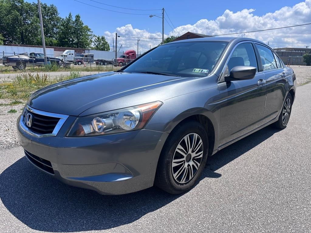 Honda Accord LX sedan AT 2010