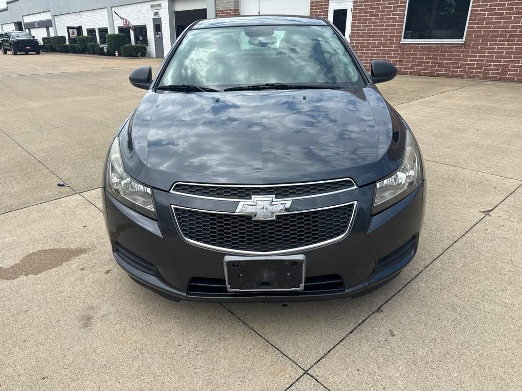 Chevrolet Cruze LS Auto 2013