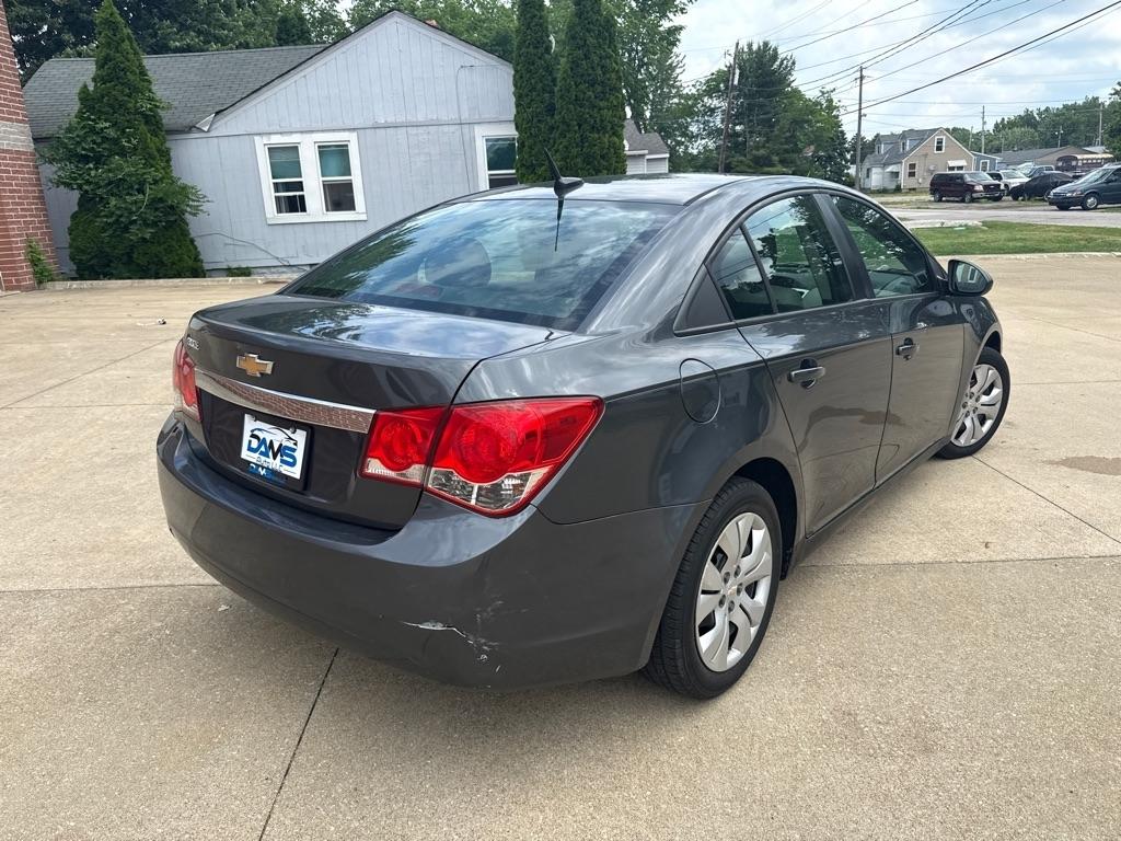Chevrolet Cruze LS Auto 2013