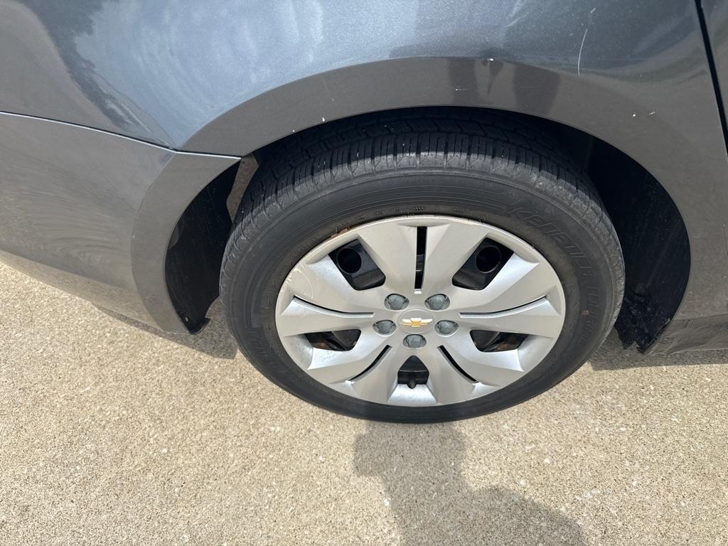 Chevrolet Cruze LS Auto 2013