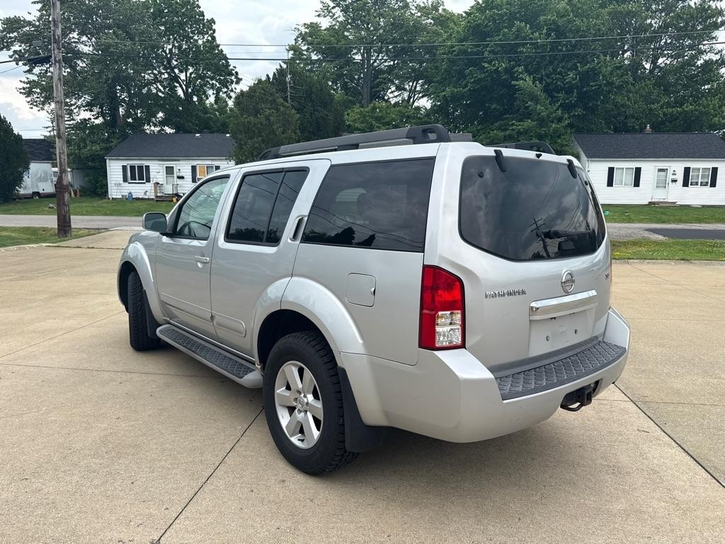 Nissan Pathfinder S 4WD 2010