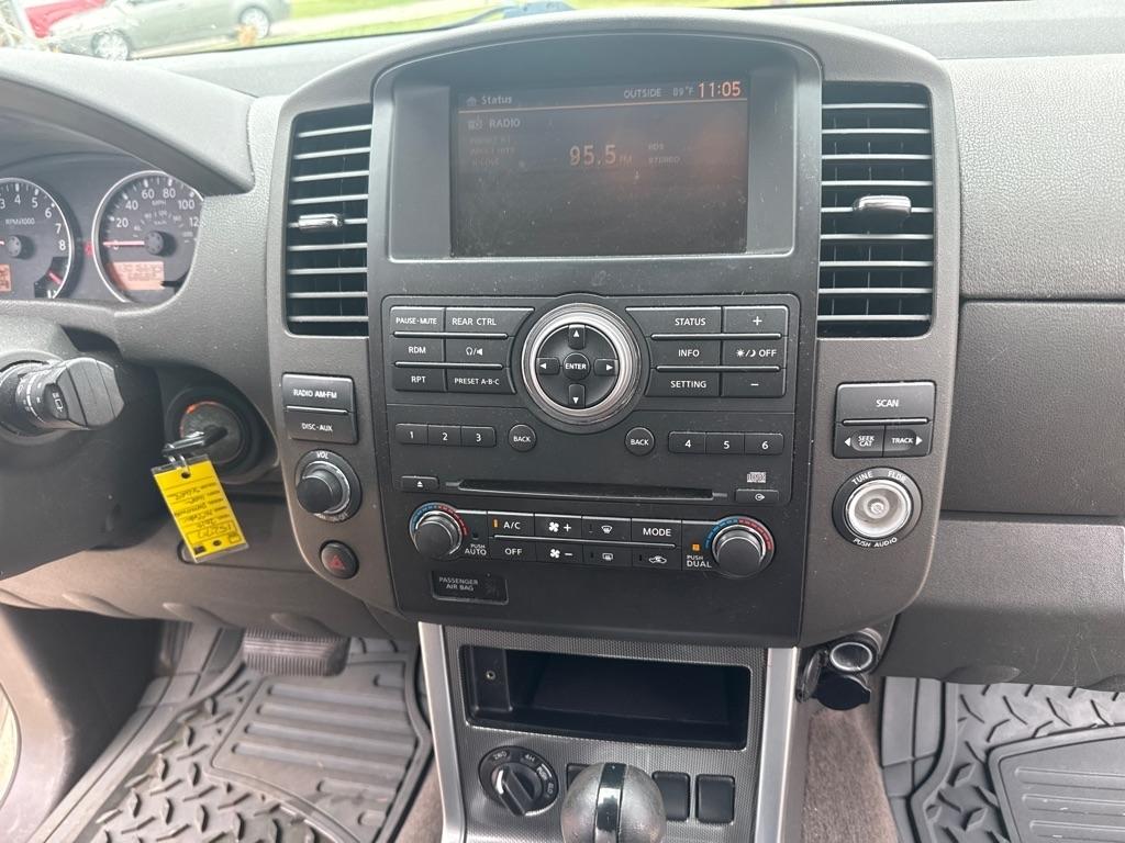 Nissan Pathfinder S 4WD 2010