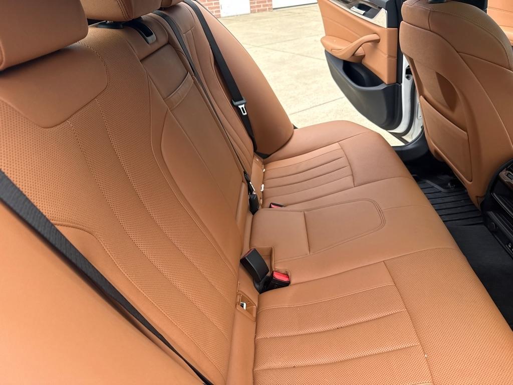 BMW 5-Series 530i xDrive 2021