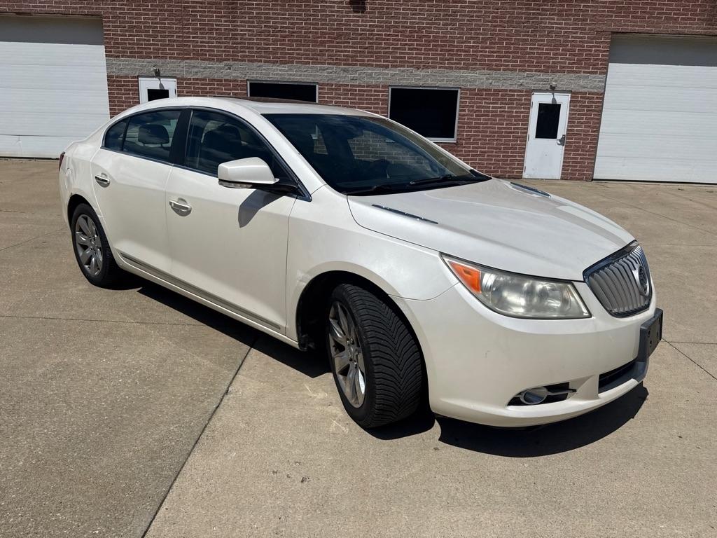 Buick LaCrosse CXS 2011