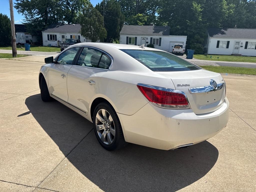 Buick LaCrosse CXS 2011