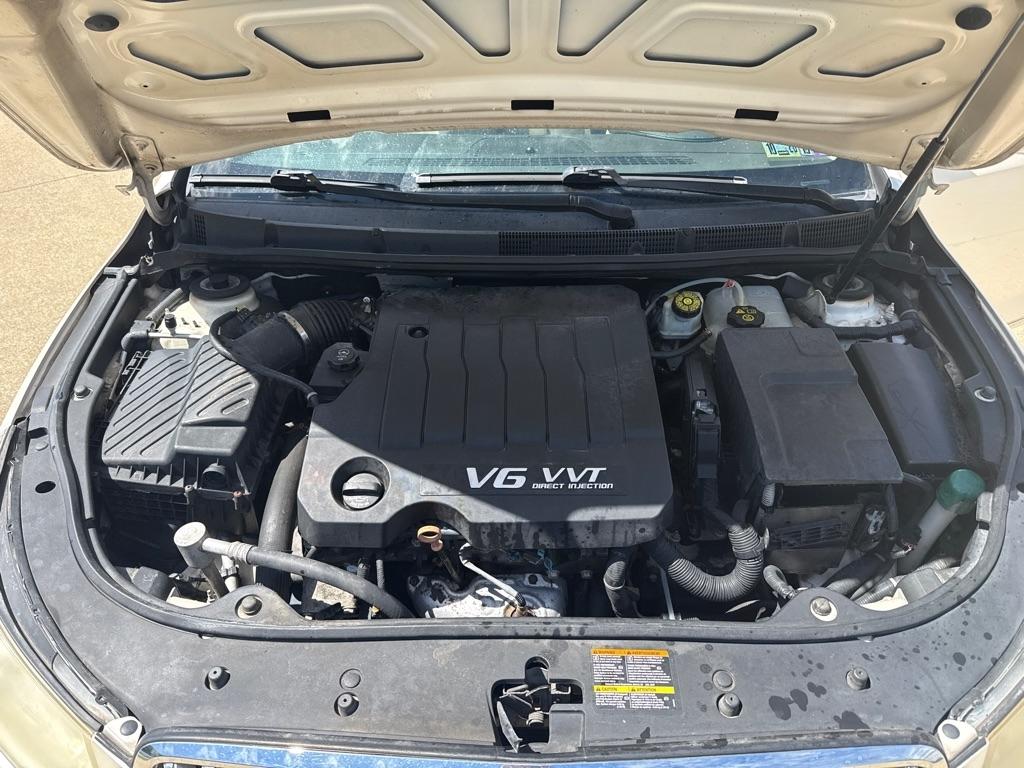 Buick LaCrosse CXS 2011