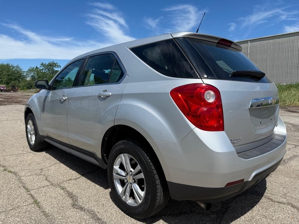 Chevrolet Equinox LS FWD 2010