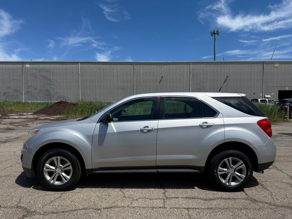 Chevrolet Equinox LS FWD 2010