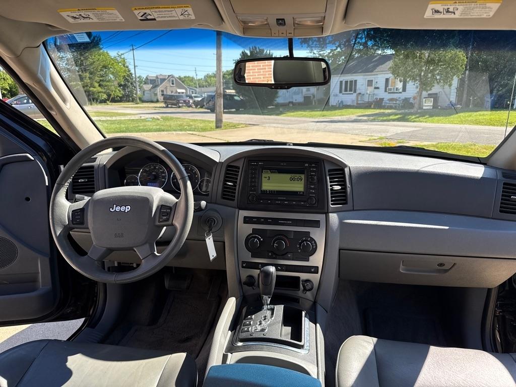 Jeep Grand Cherokee  2007