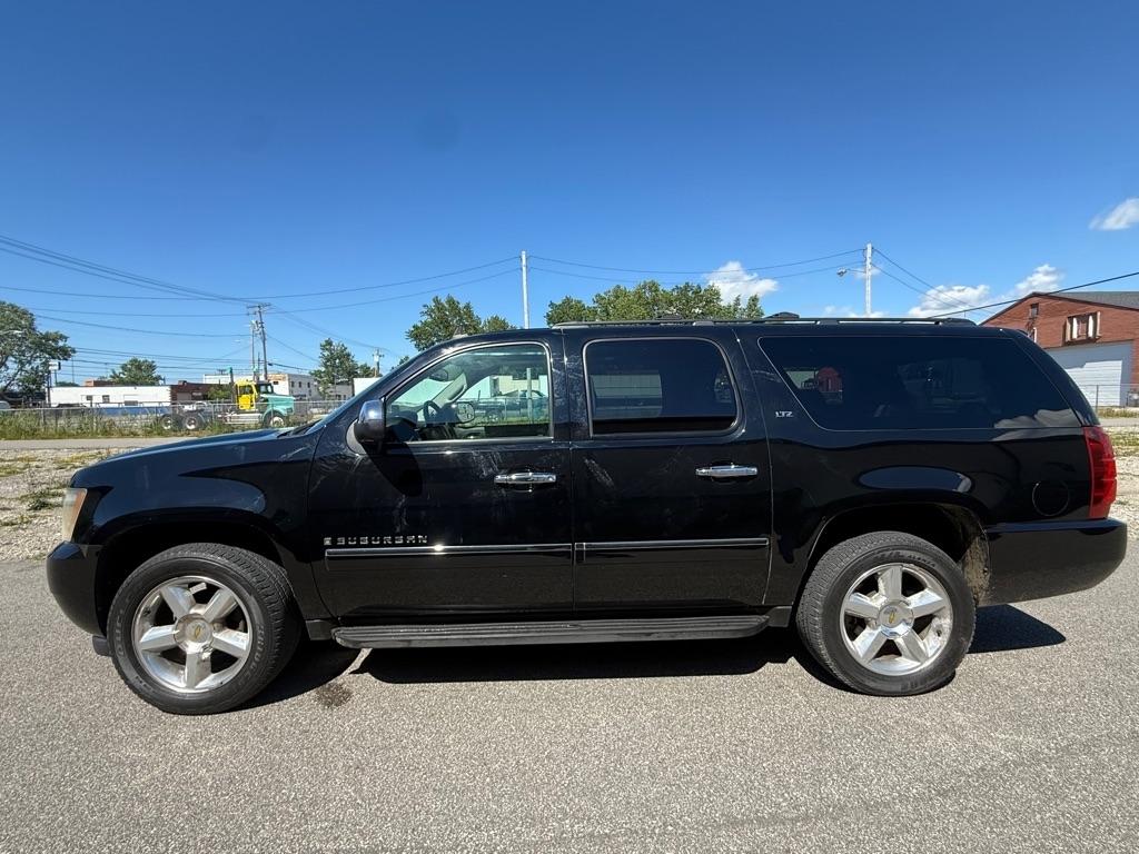 Chevrolet Suburban LTZ 1500 4WD 2009
