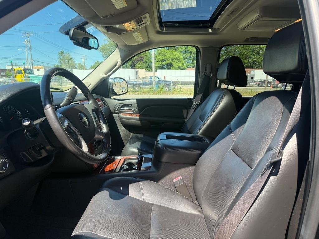 Chevrolet Suburban LTZ 1500 4WD 2009