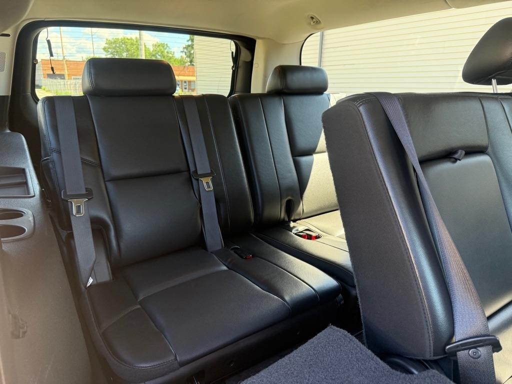 Chevrolet Suburban LTZ 1500 4WD 2009