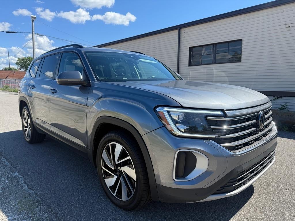 Volkswagen Atlas SE w/Technology 4MOTION 2024