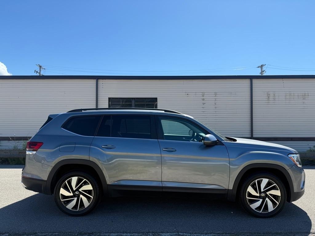Volkswagen Atlas SE w/Technology 4MOTION 2024