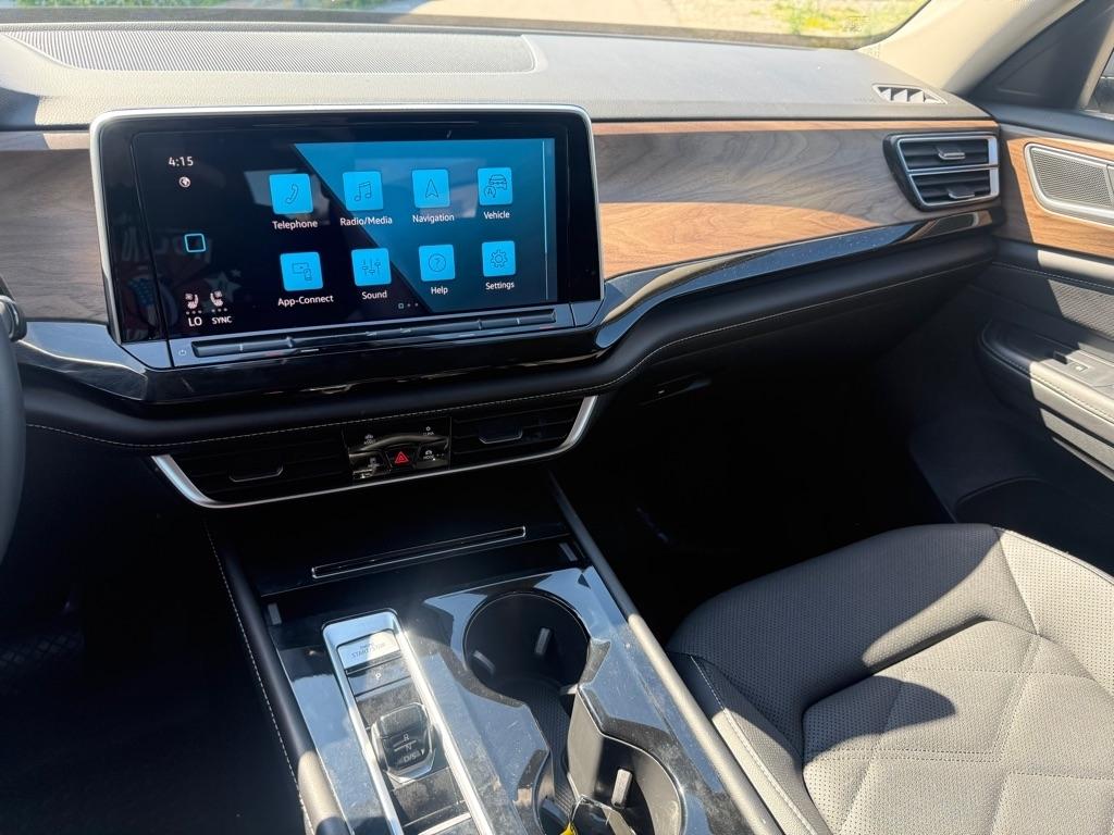 Volkswagen Atlas SE w/Technology 4MOTION 2024