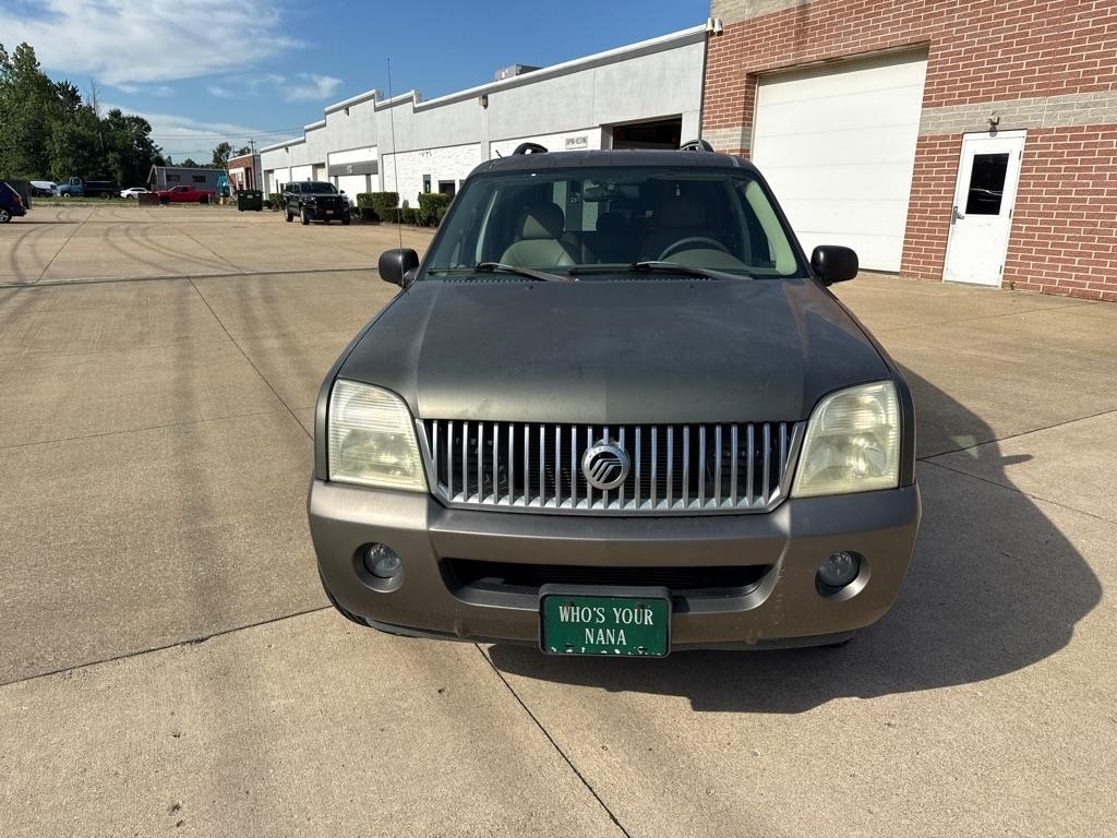 Mercury Mountaineer Convenience 4.0L 2WD 2004