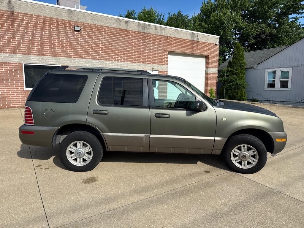 Mercury Mountaineer Convenience 4.0L 2WD 2004