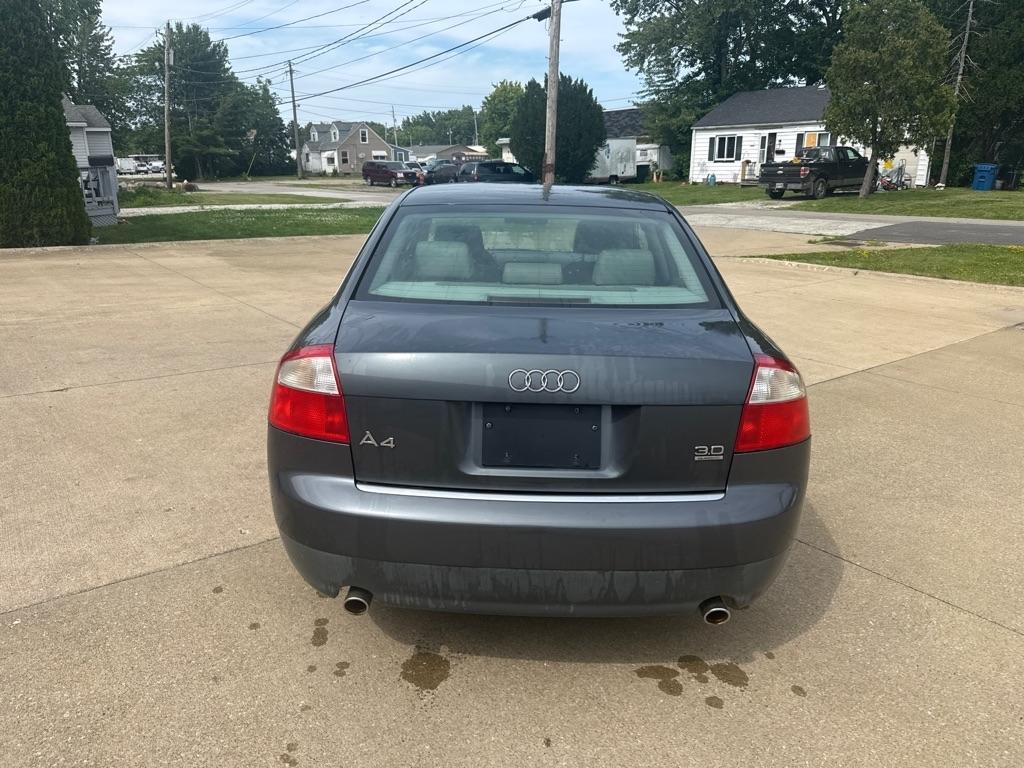 Audi A4 3.0 quattro 2003