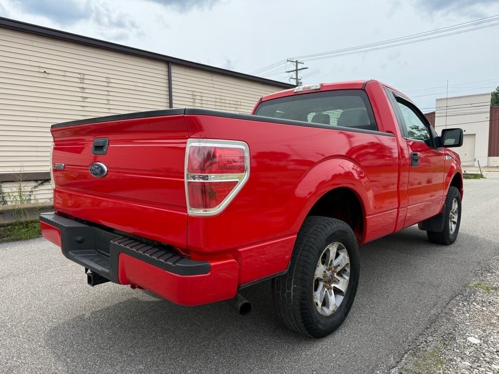 Ford F-150 XLT 8-ft. Bed 4WD 2013