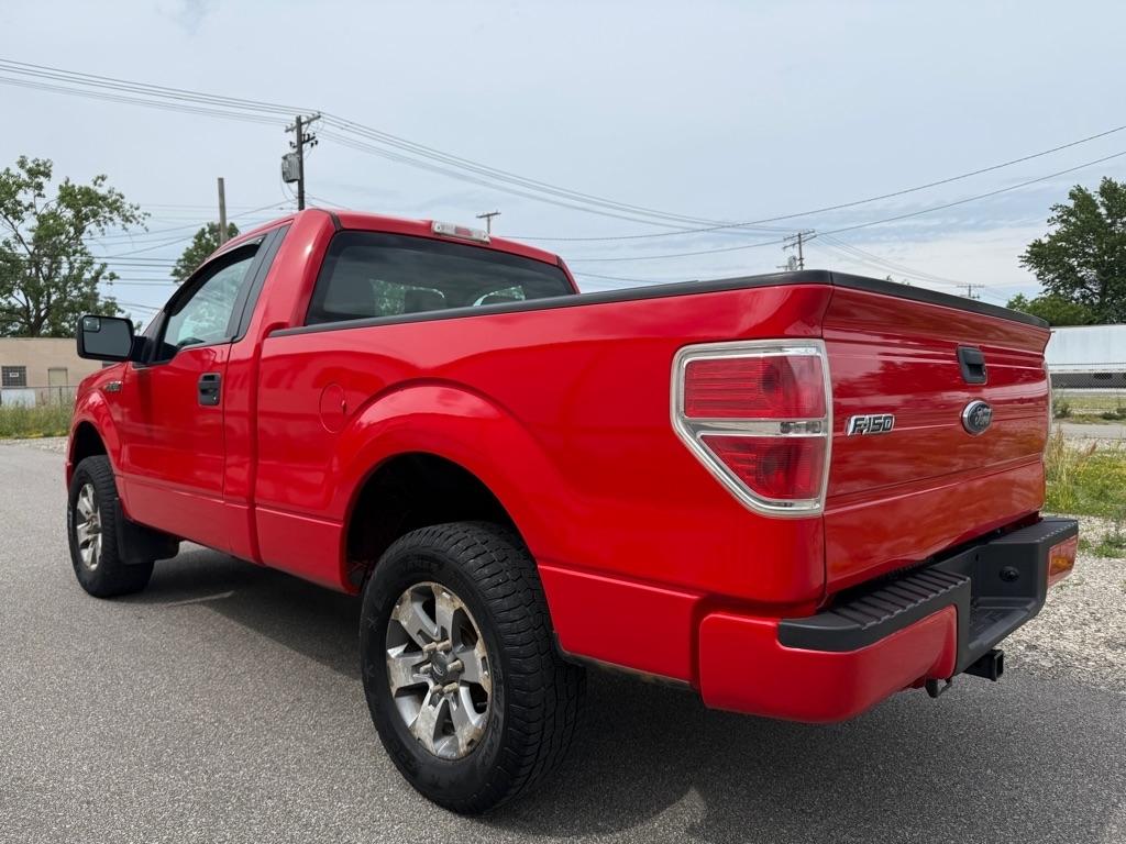 Ford F-150 XLT 8-ft. Bed 4WD 2013