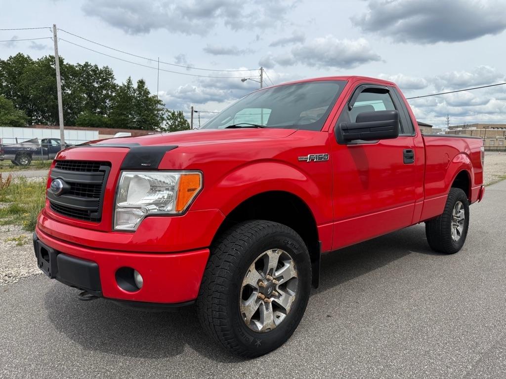 Ford F-150 XLT 8-ft. Bed 4WD 2013