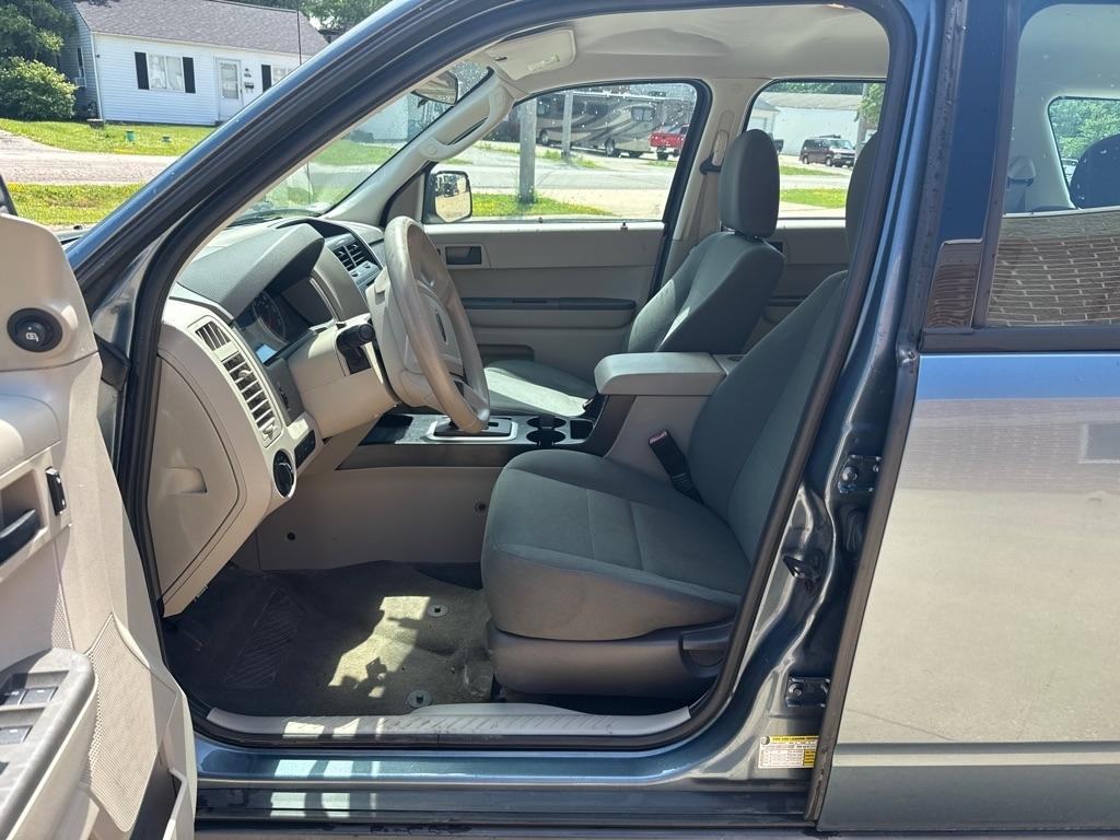 Ford Escape XLS FWD 2012