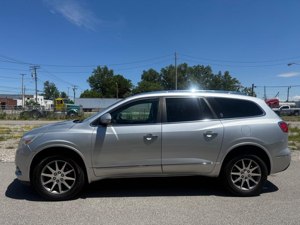 Buick Enclave Convenience FWD 2017