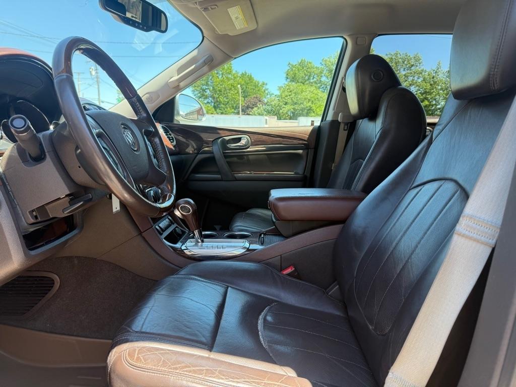 Buick Enclave Convenience FWD 2017