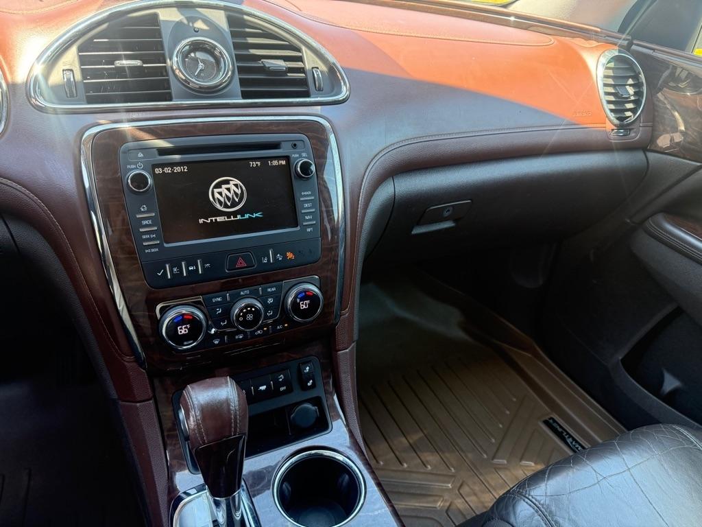 Buick Enclave Convenience FWD 2017