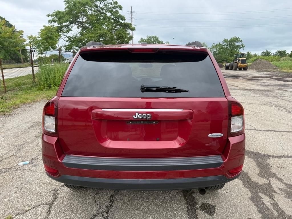 Jeep Compass Latitude FWD 2016