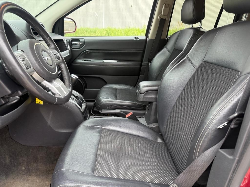 Jeep Compass Latitude FWD 2016
