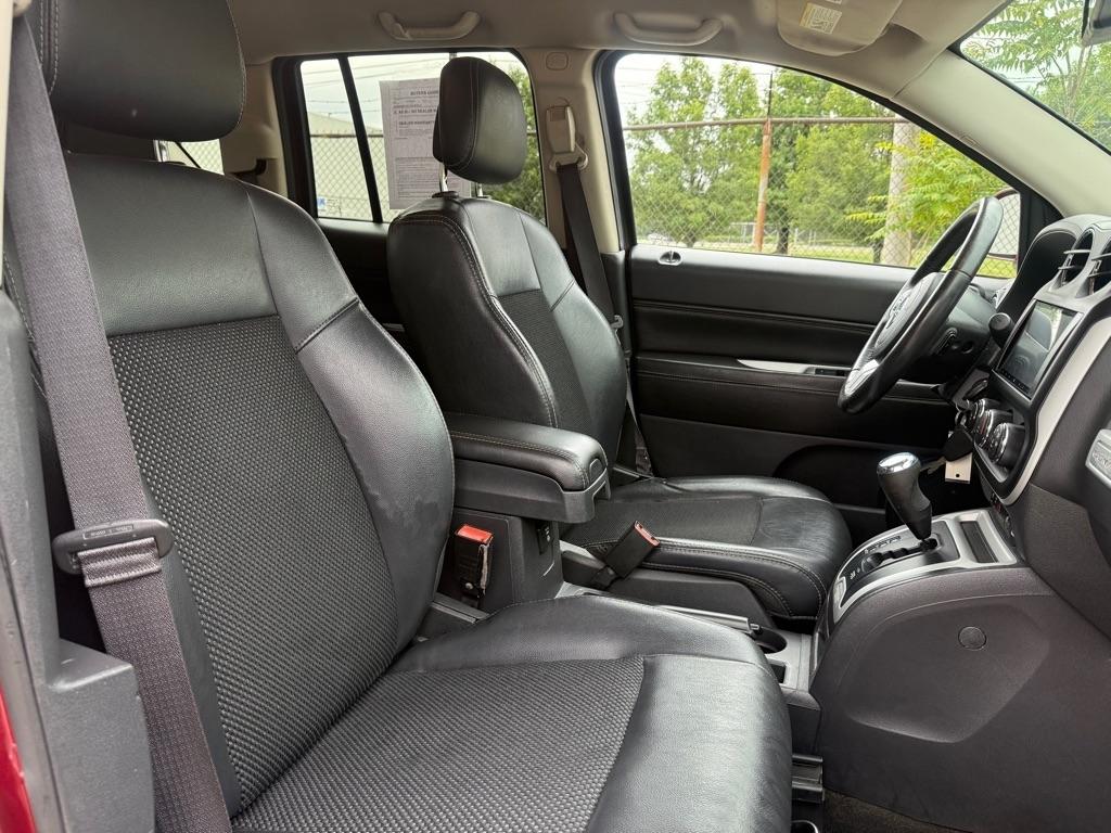 Jeep Compass Latitude FWD 2016