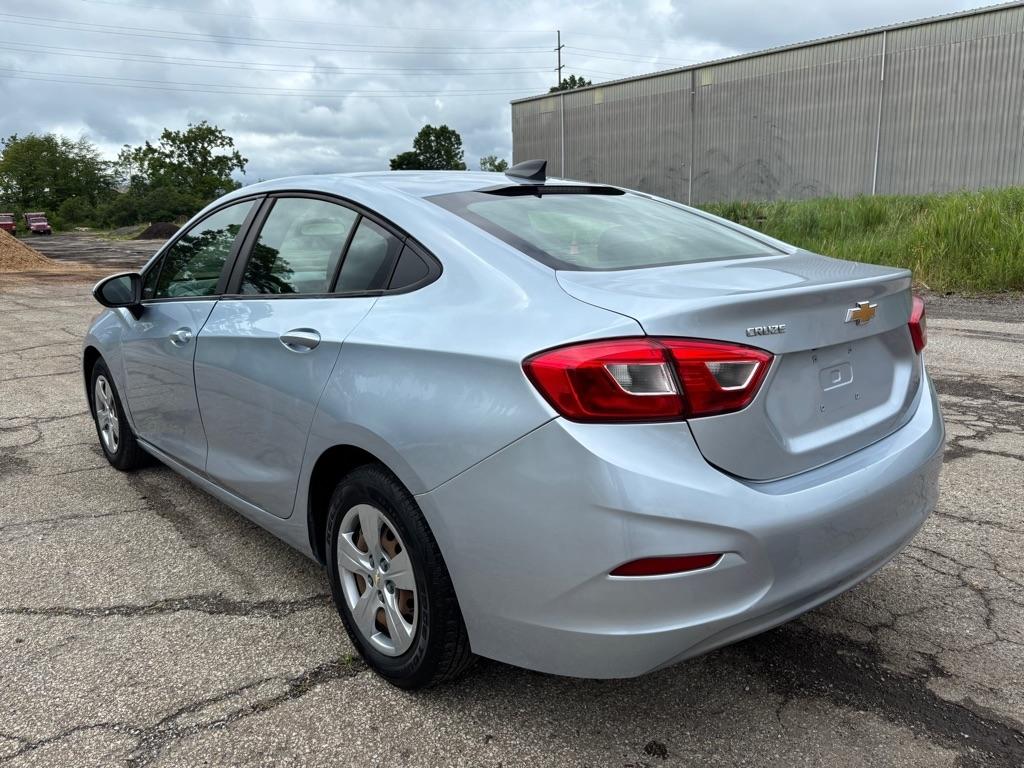 Chevrolet Cruze LS Auto 2018
