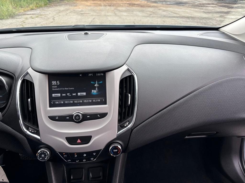 Chevrolet Cruze LS Auto 2018