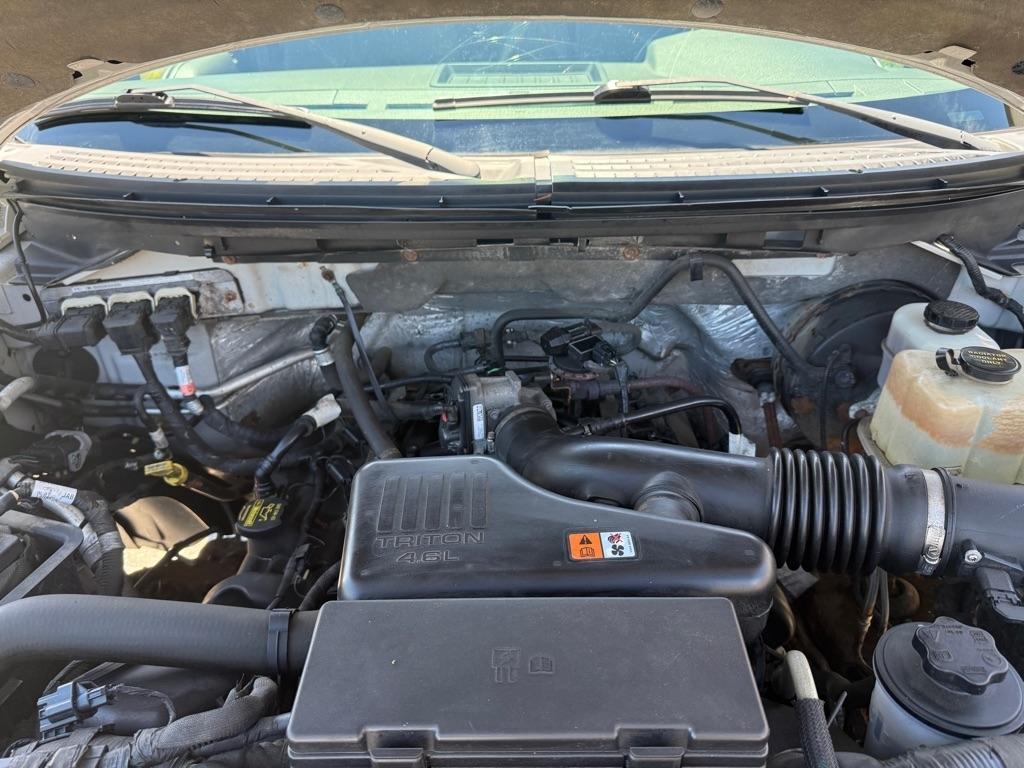 Ford F-150 XL SuperCab 6.5-ft. Bed 4WD 2009