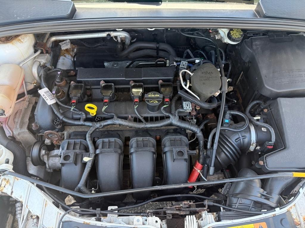 Ford Focus S Sedan 2014