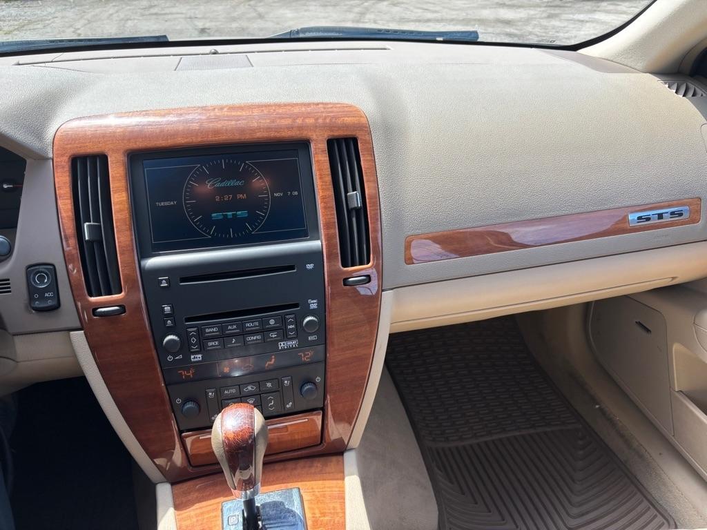 Cadillac STS V6 2006