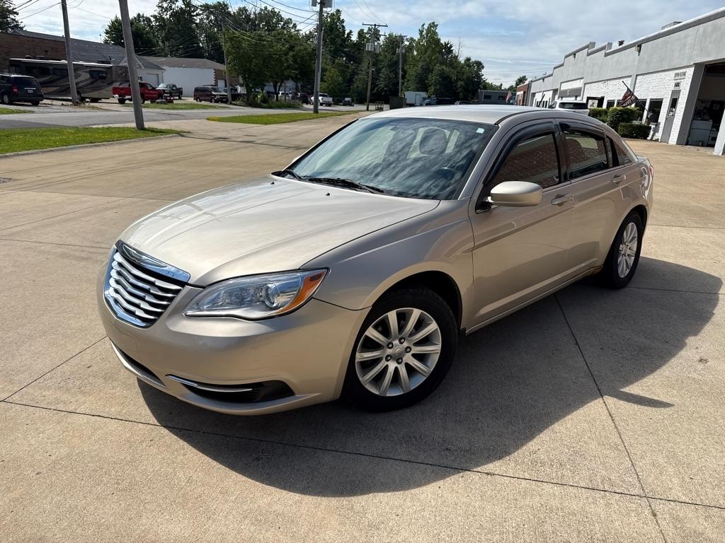 2013 Chrysler 200 Touring