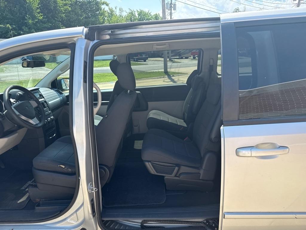 Dodge Grand Caravan SE 2009