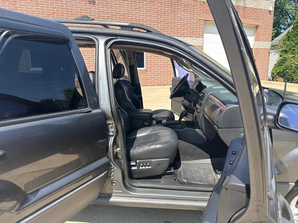 Jeep Grand Cherokee Laredo 4WD 2003