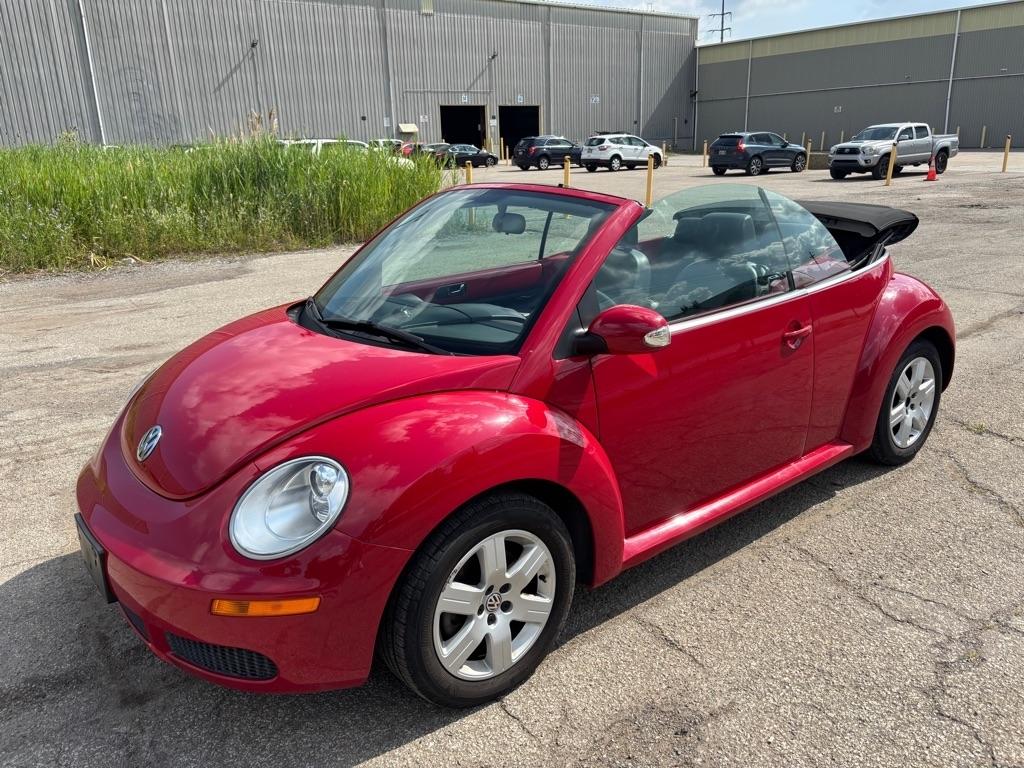 Volkswagen New Beetle 2.5L Convertible 2007
