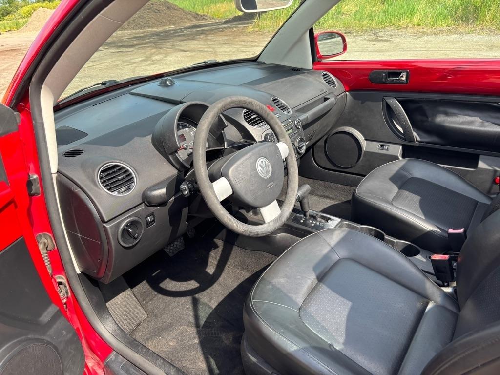 Volkswagen New Beetle 2.5L Convertible 2007