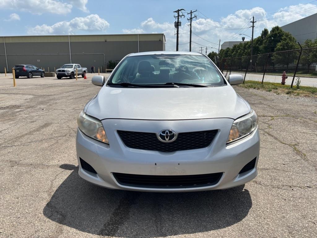 Toyota Corolla Base 4-Speed AT 2009
