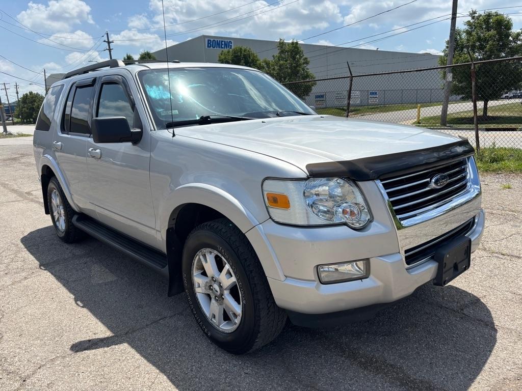 Ford Explorer XLT 4.0L 4WD 2009