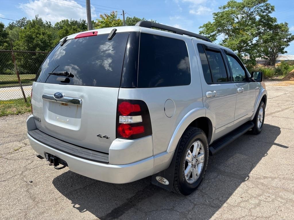 Ford Explorer XLT 4.0L 4WD 2009